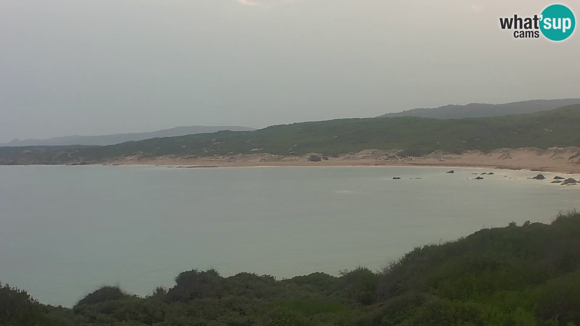 Plaža Naracu Nieddu spletna kamera – Aglientu – Sardinija