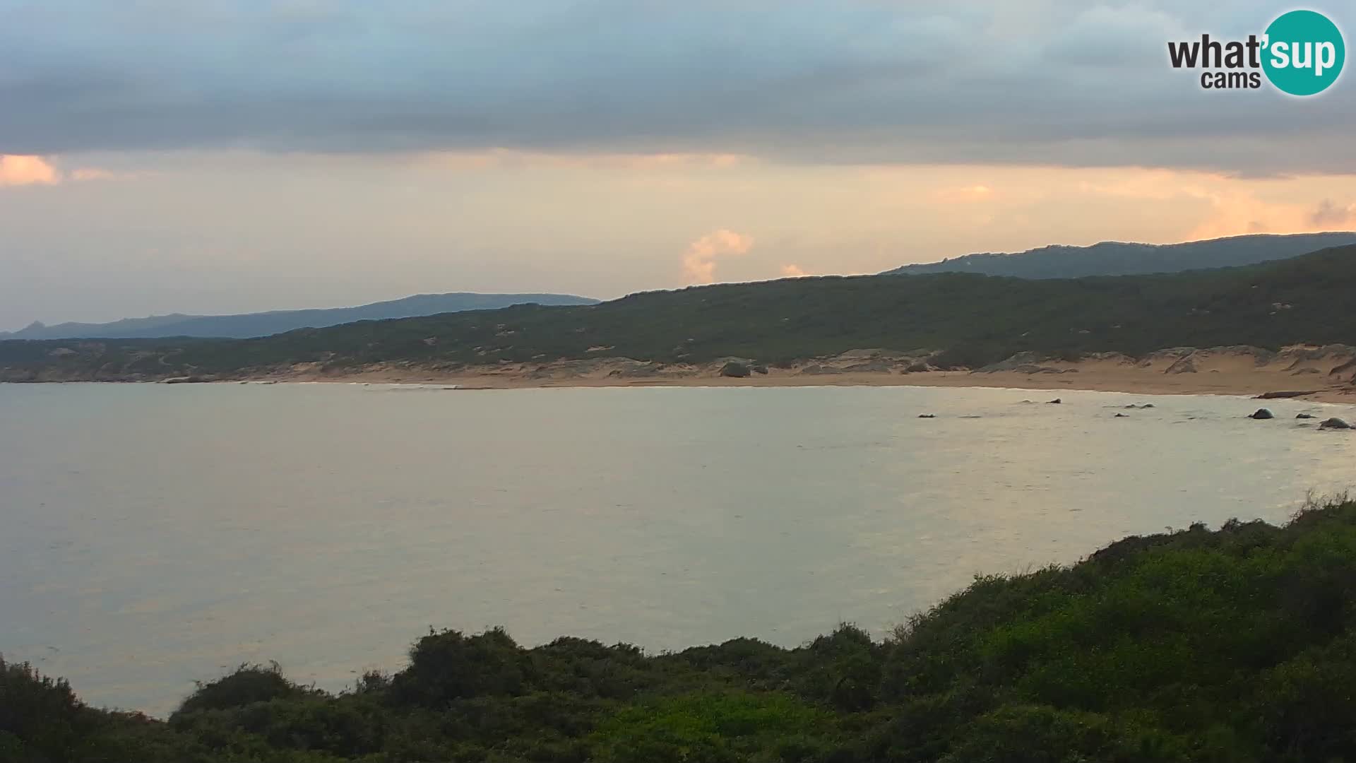 Plaža Naracu Nieddu web kamera – Aglientu – Sardinija