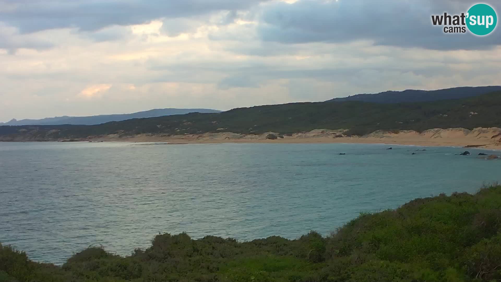 Plaža Naracu Nieddu web kamera – Aglientu – Sardinija