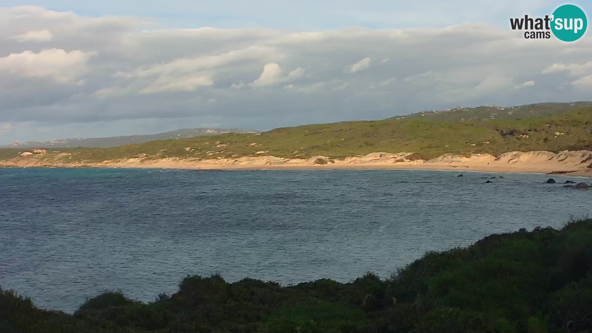 Plaža Naracu Nieddu spletna kamera – Aglientu – Sardinija