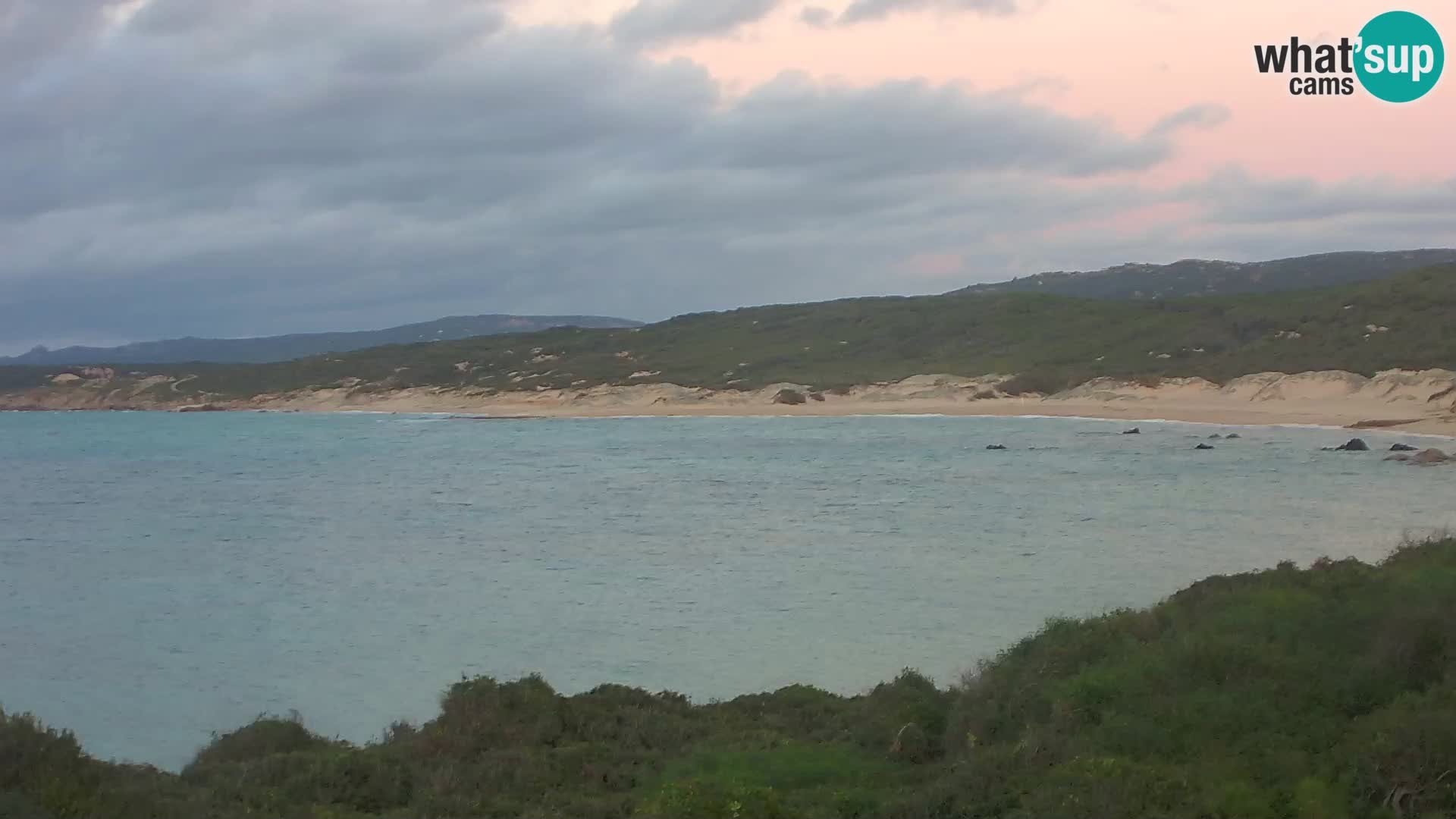 Plaža Naracu Nieddu spletna kamera – Aglientu – Sardinija