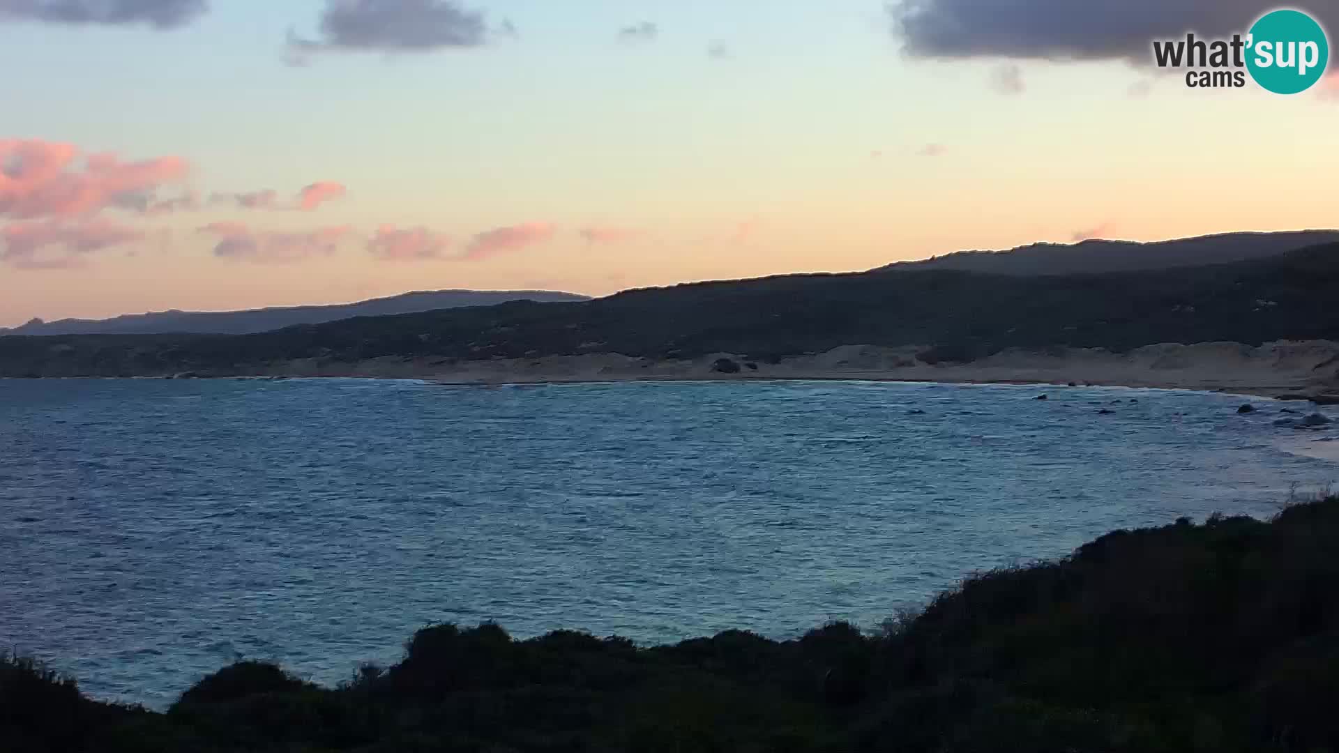 Plaža Naracu Nieddu spletna kamera – Aglientu – Sardinija