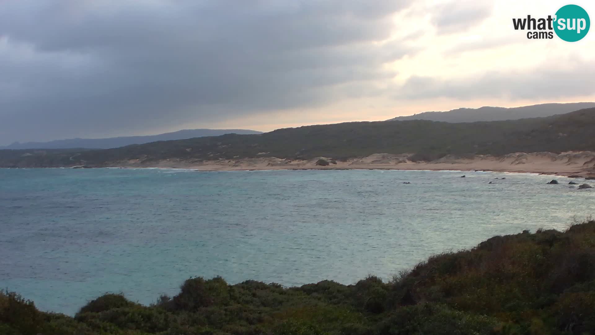 Plaža Naracu Nieddu spletna kamera – Aglientu – Sardinija