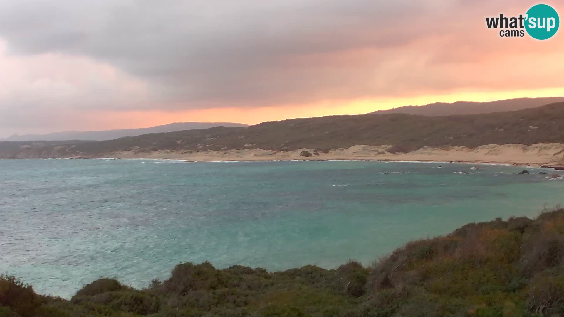 Plaža Naracu Nieddu spletna kamera – Aglientu – Sardinija