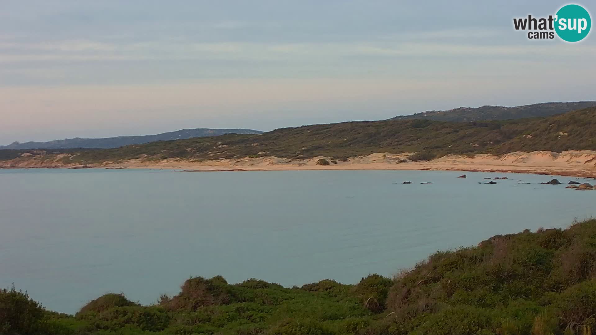 Plaža Naracu Nieddu web kamera – Aglientu – Sardinija
