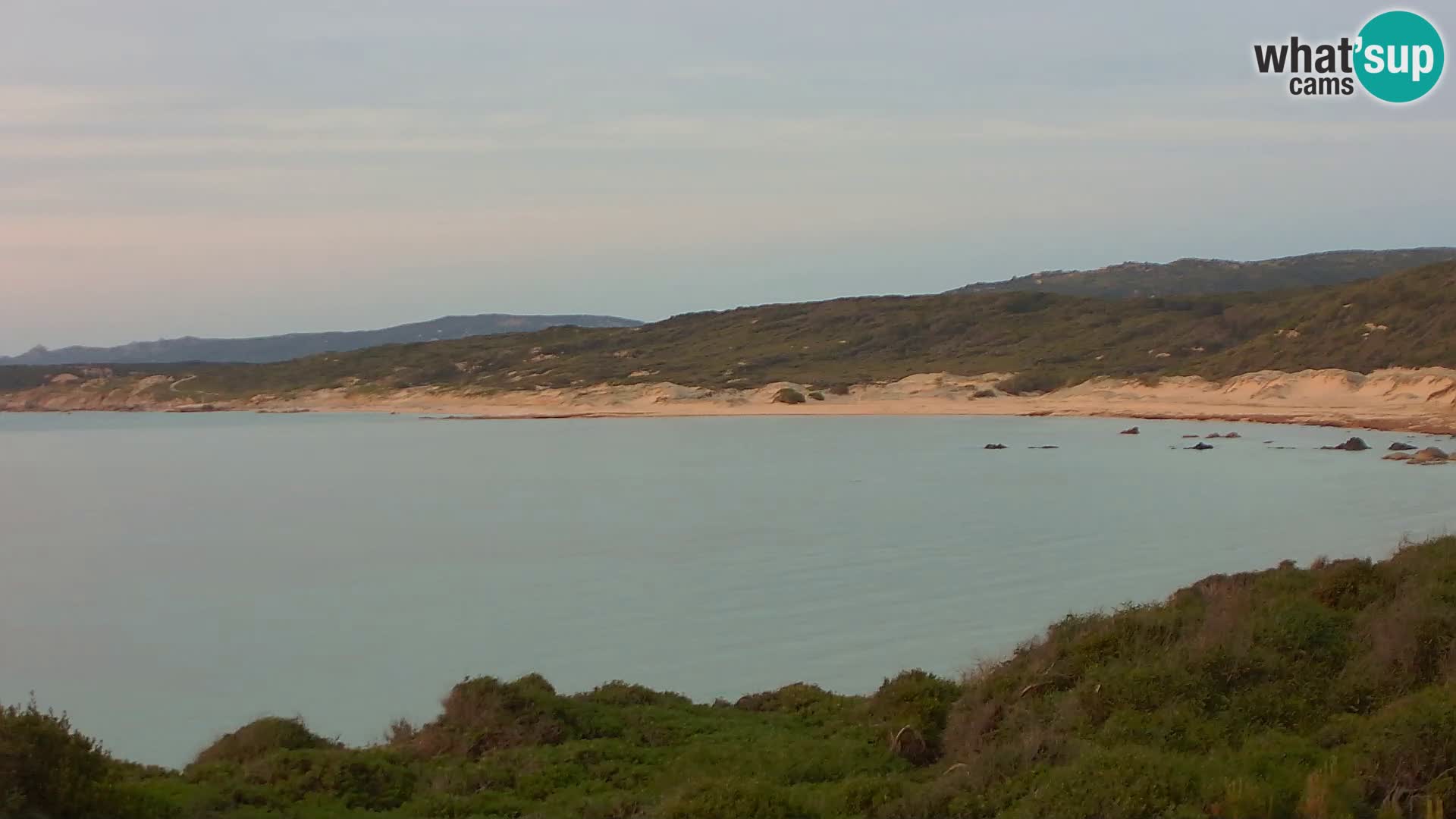 Plaža Naracu Nieddu web kamera – Aglientu – Sardinija