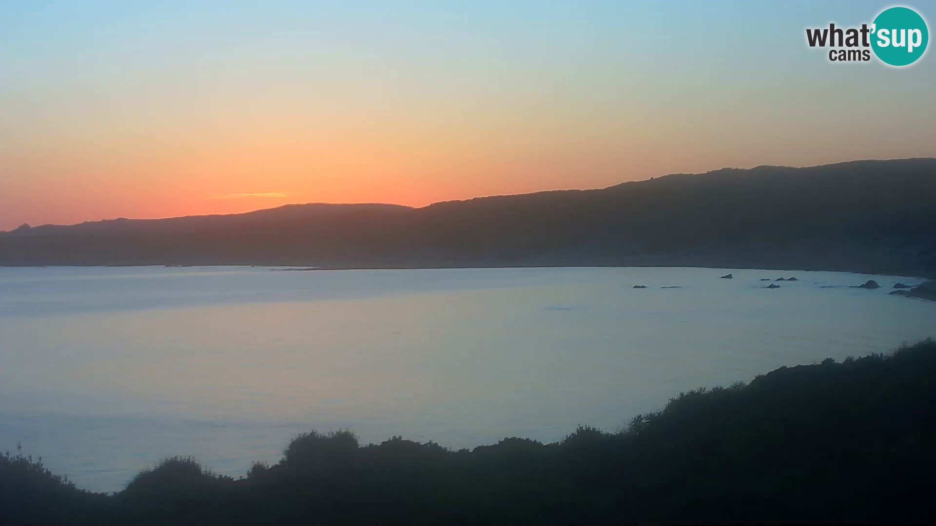 Plaža Naracu Nieddu spletna kamera – Aglientu – Sardinija
