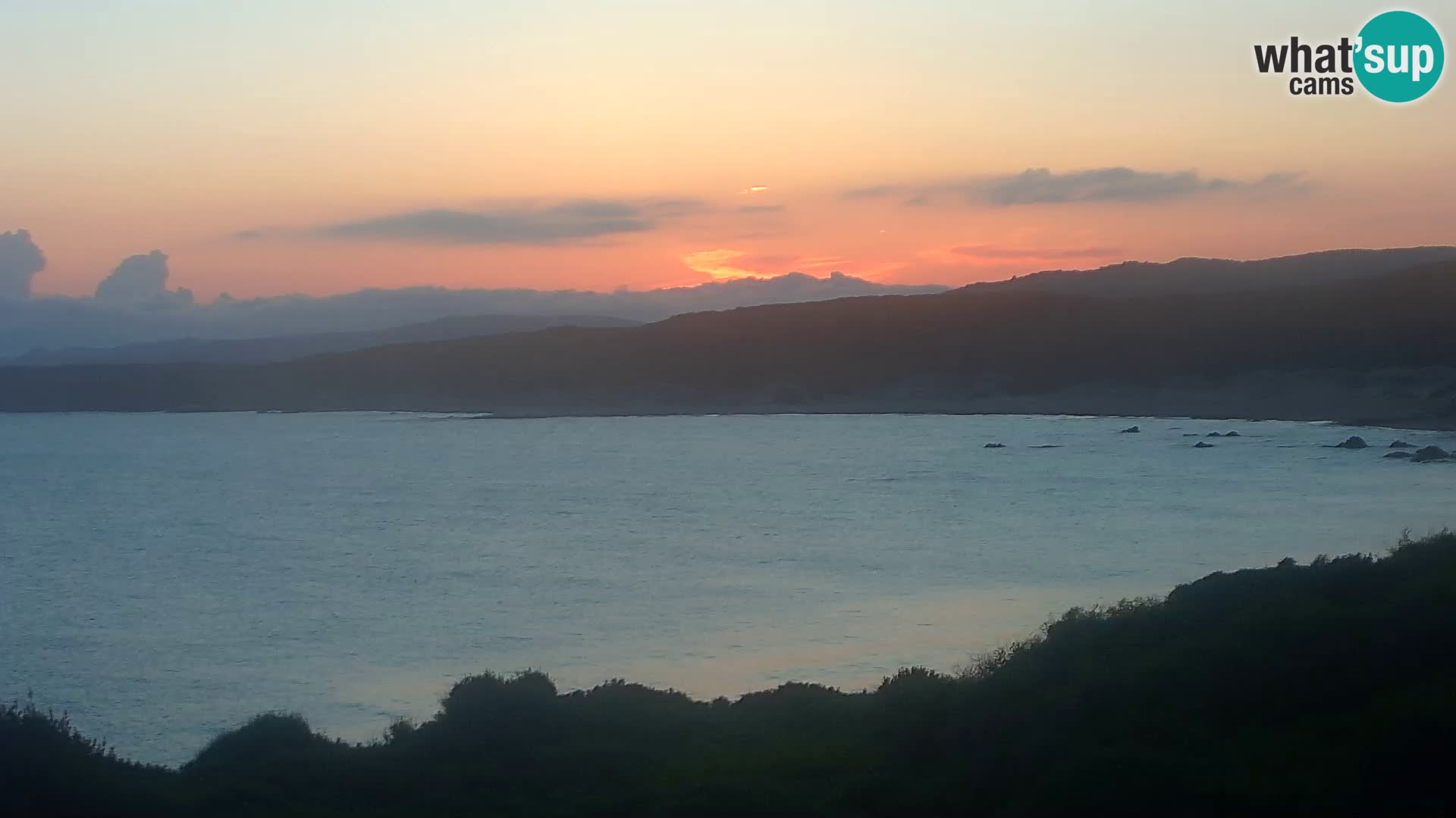 Plaža Naracu Nieddu spletna kamera – Aglientu – Sardinija