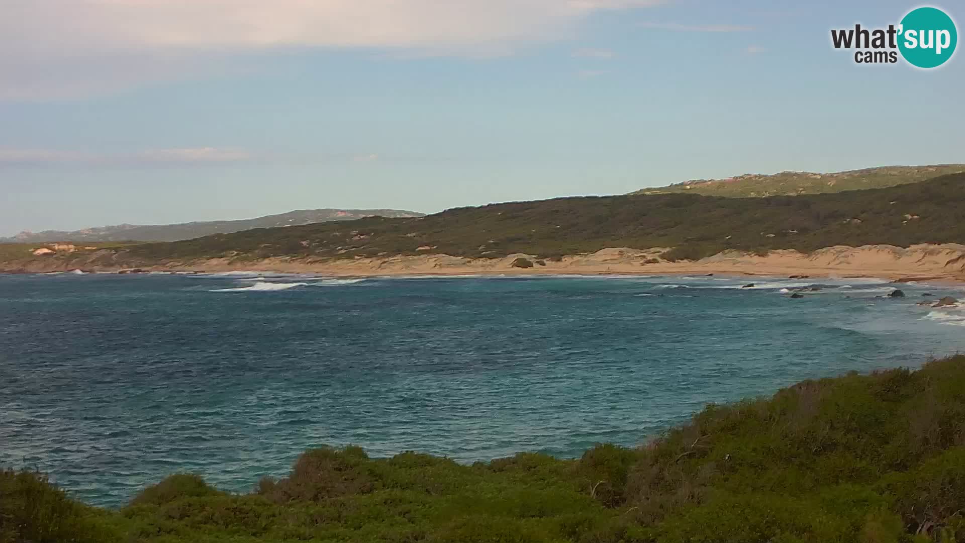 Plaža Naracu Nieddu spletna kamera – Aglientu – Sardinija