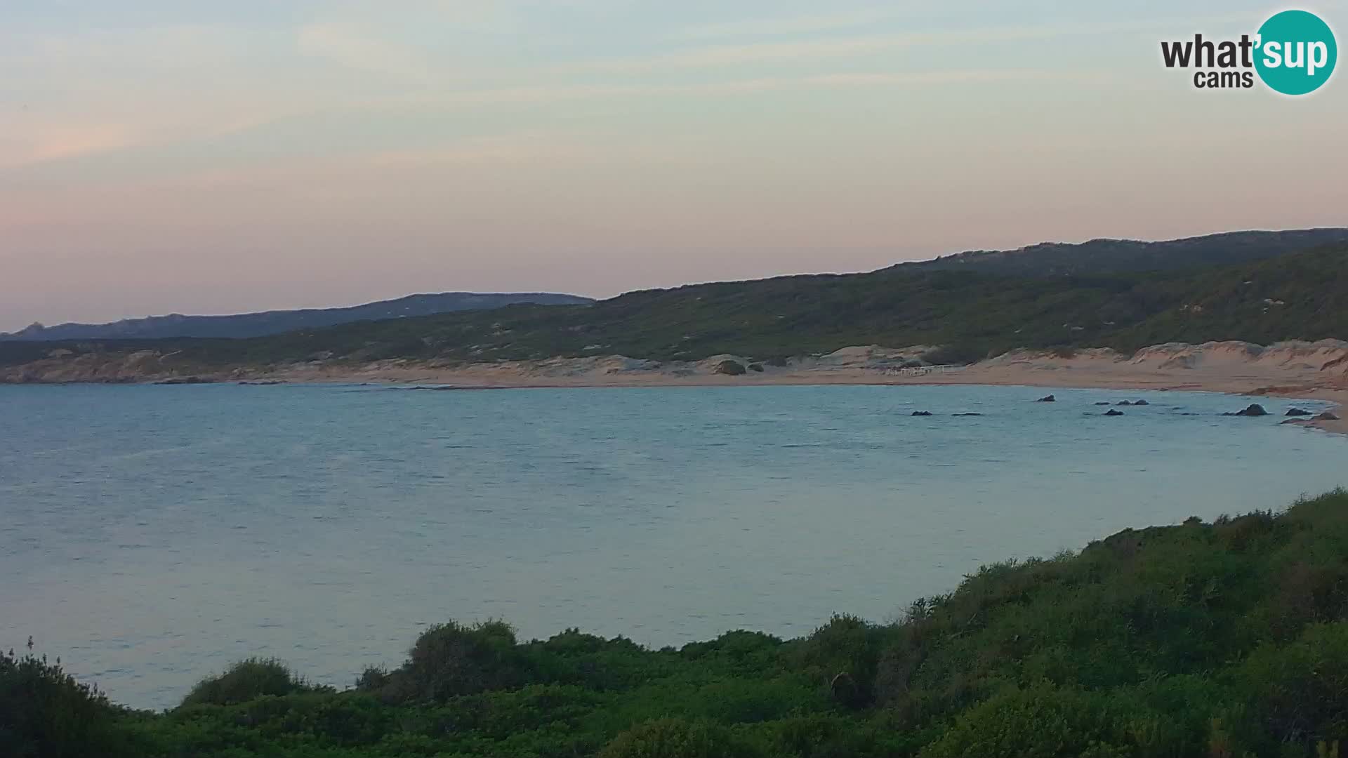 Plaža Naracu Nieddu spletna kamera – Aglientu – Sardinija