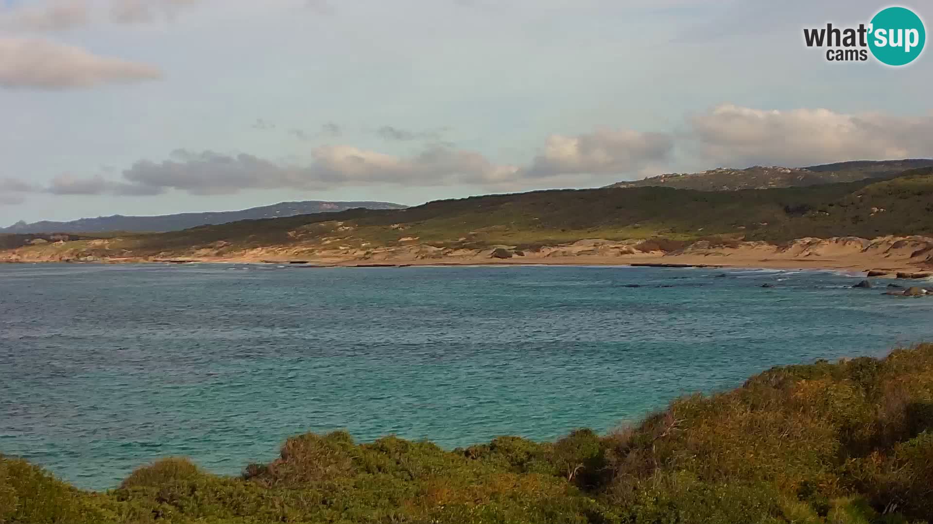 Plaža Naracu Nieddu spletna kamera – Aglientu – Sardinija