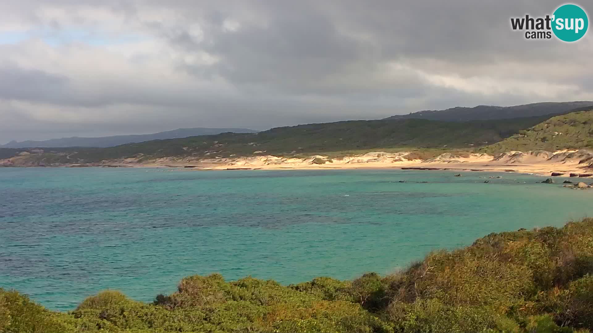 Plaža Naracu Nieddu spletna kamera – Aglientu – Sardinija