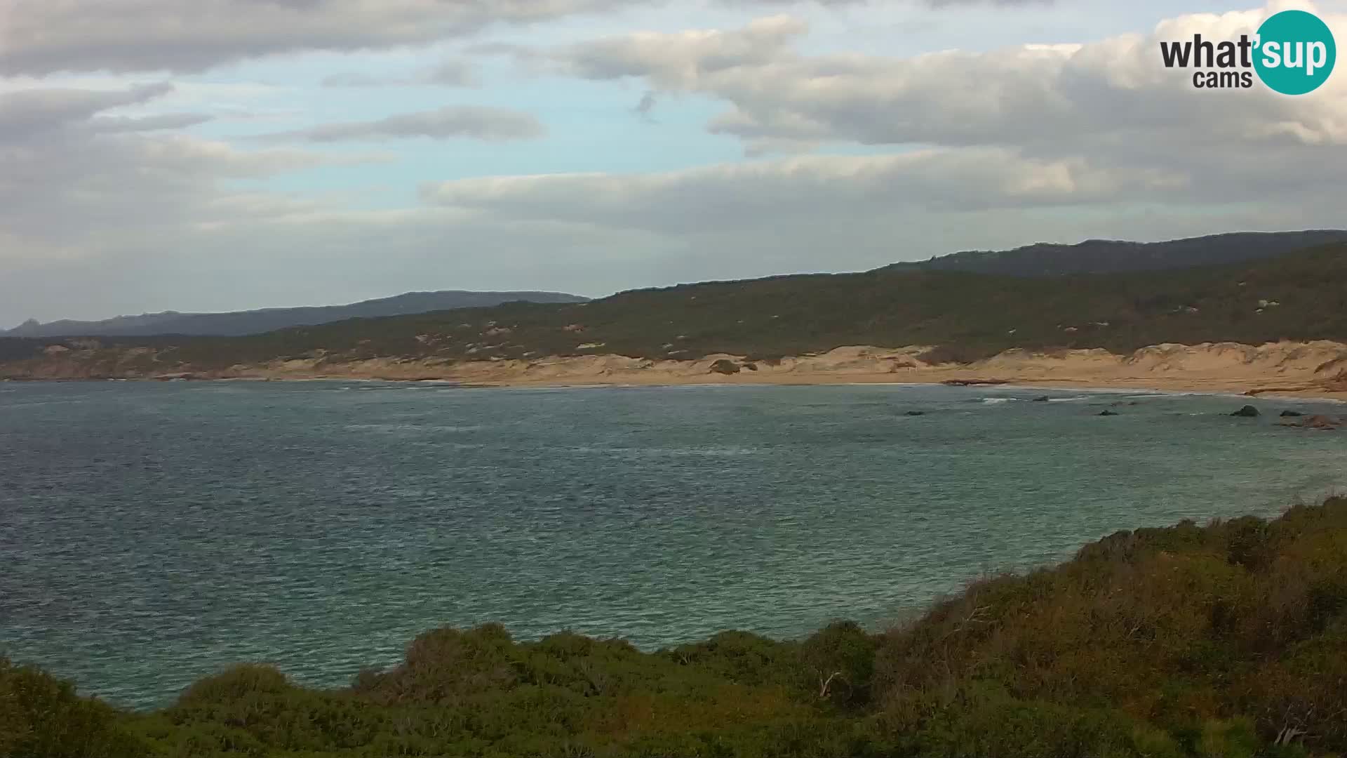 Plaža Naracu Nieddu spletna kamera – Aglientu – Sardinija