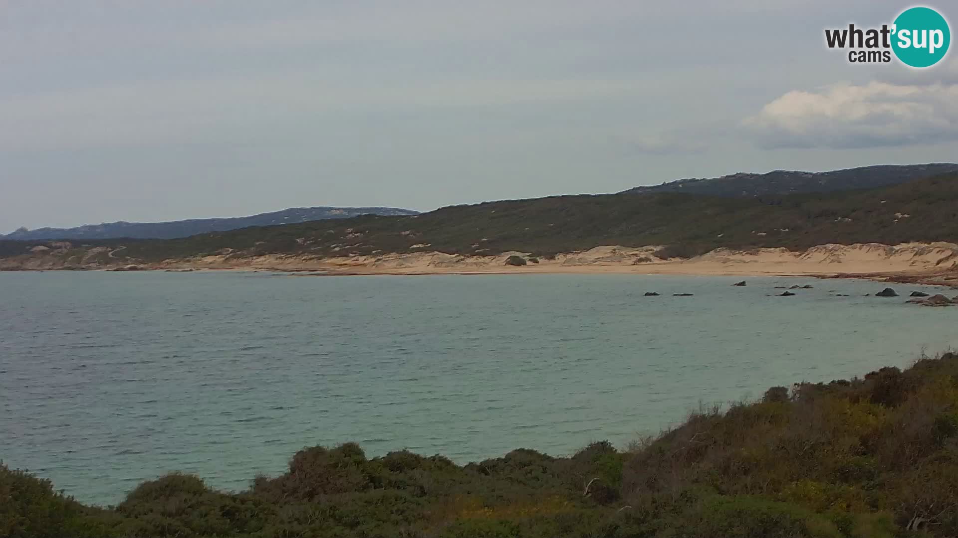Plaža Naracu Nieddu spletna kamera – Aglientu – Sardinija