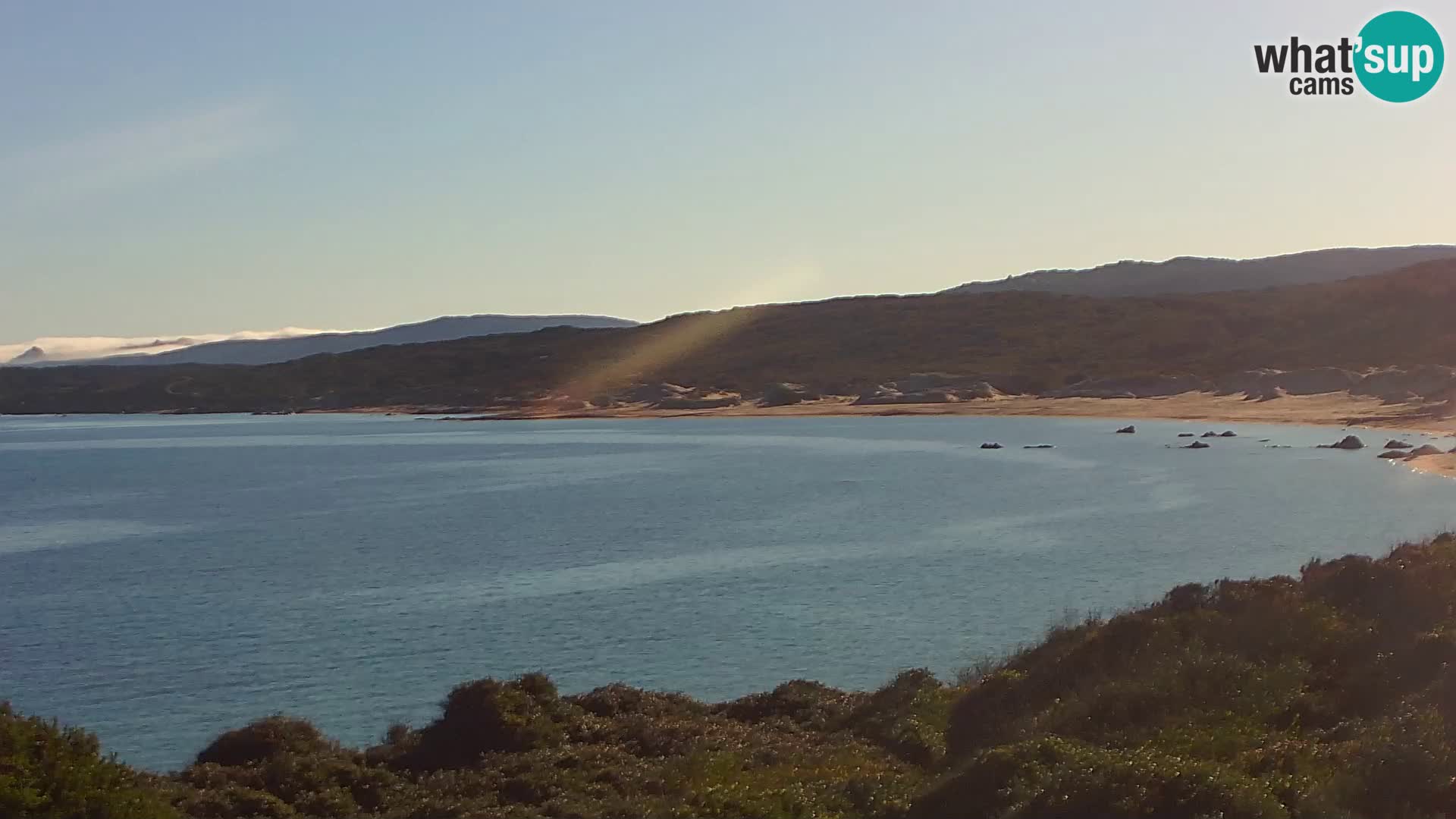 Plaža Naracu Nieddu spletna kamera – Aglientu – Sardinija