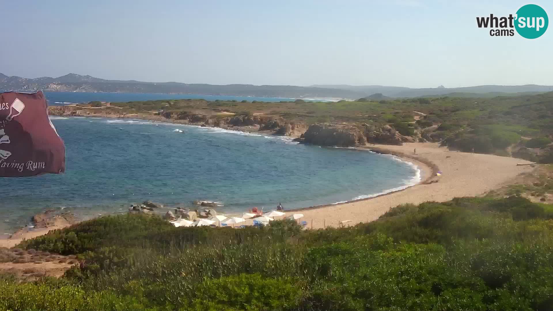 Spletna kamera v živo Plaža Cala Pischina – Aglientu – Sardinija