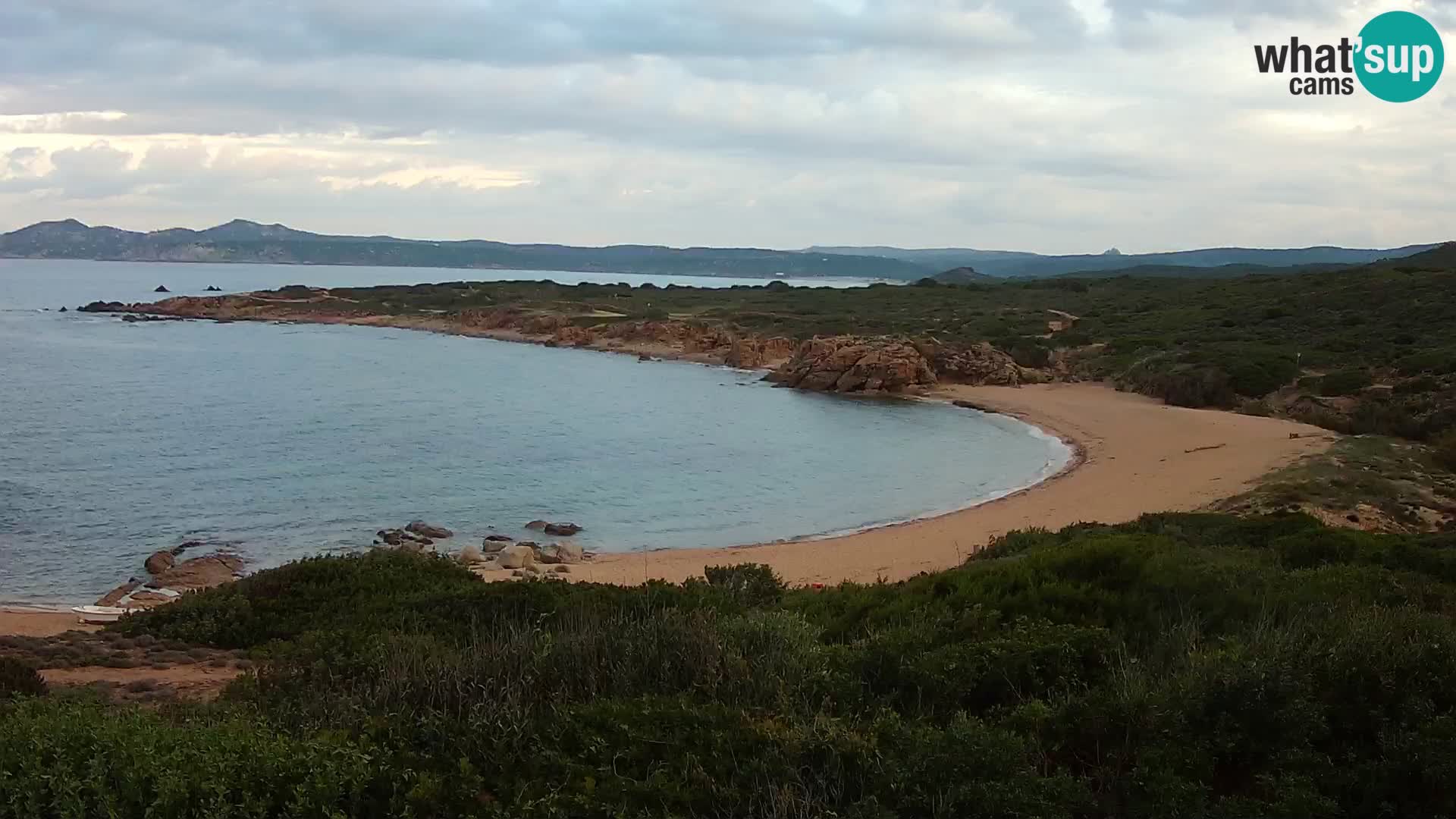 Cámara web en vivo Playa de Cala Pischina – Aglientu – Cerdeña