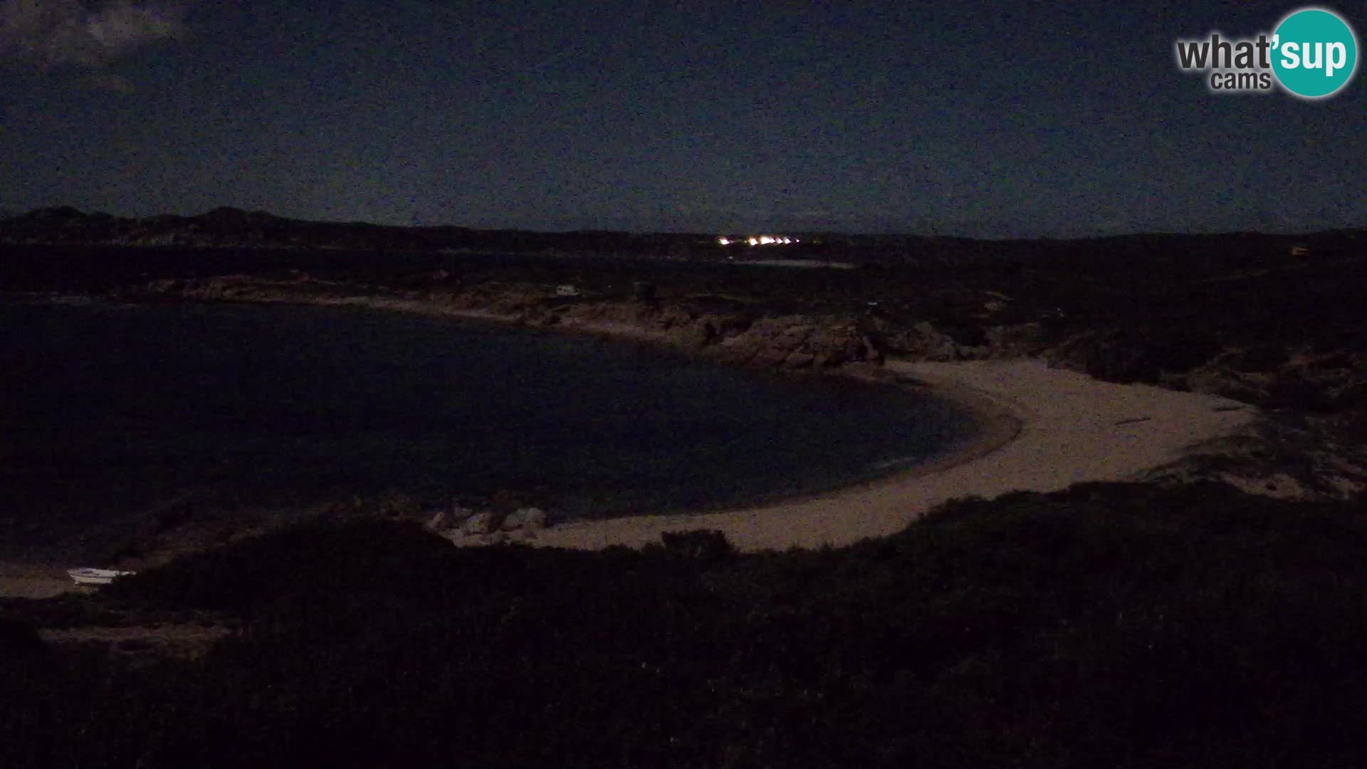 Spletna kamera v živo Plaža Cala Pischina – Aglientu – Sardinija