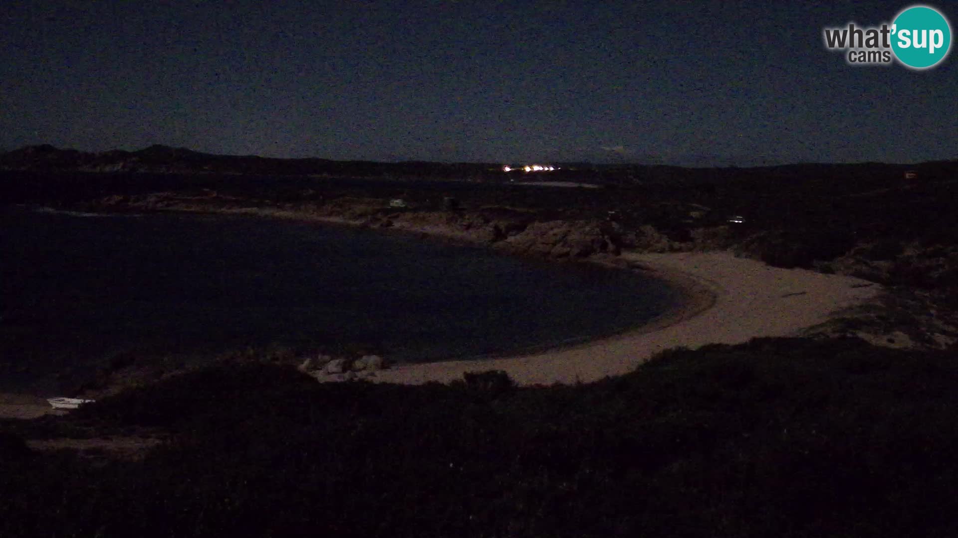 Spletna kamera v živo Plaža Cala Pischina – Aglientu – Sardinija