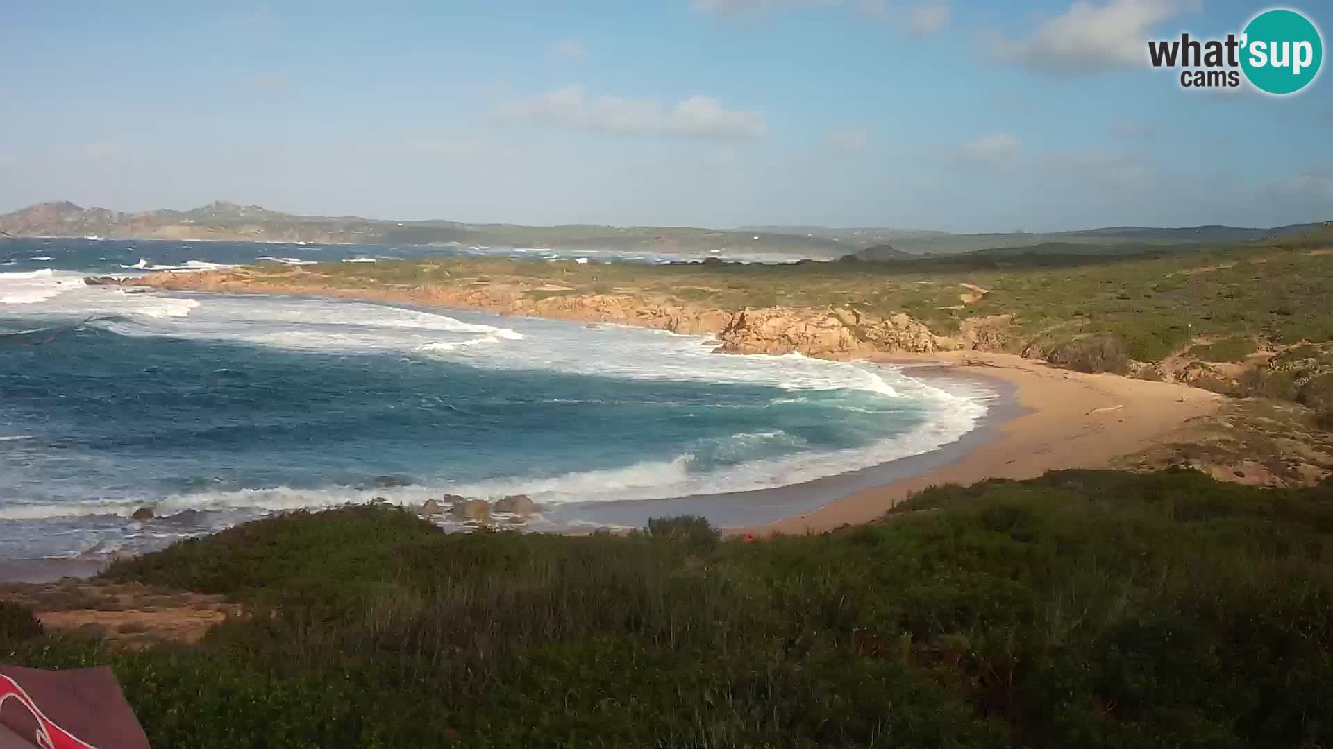 Web kamera uživo Cala Pischina plaža – Aglientu – Sardinija