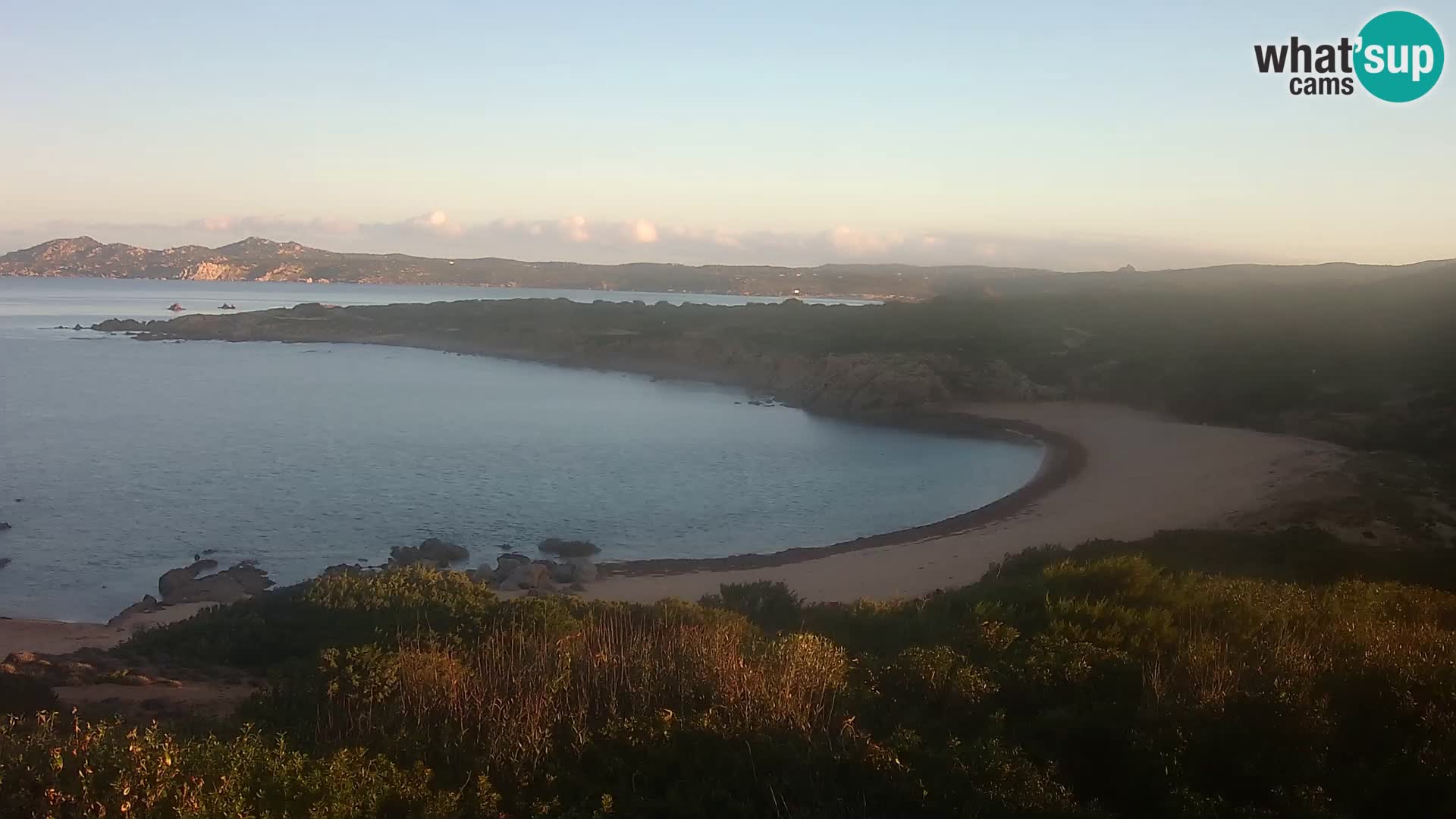 Web kamera uživo Cala Pischina plaža – Aglientu – Sardinija