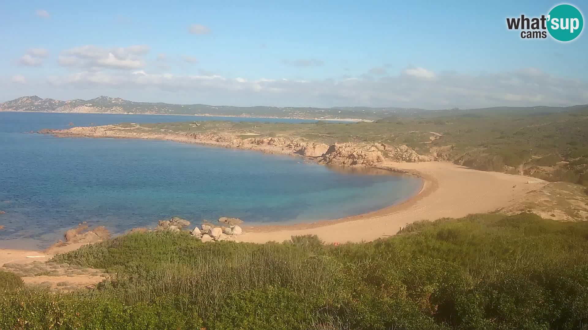 Spletna kamera v živo Plaža Cala Pischina – Aglientu – Sardinija