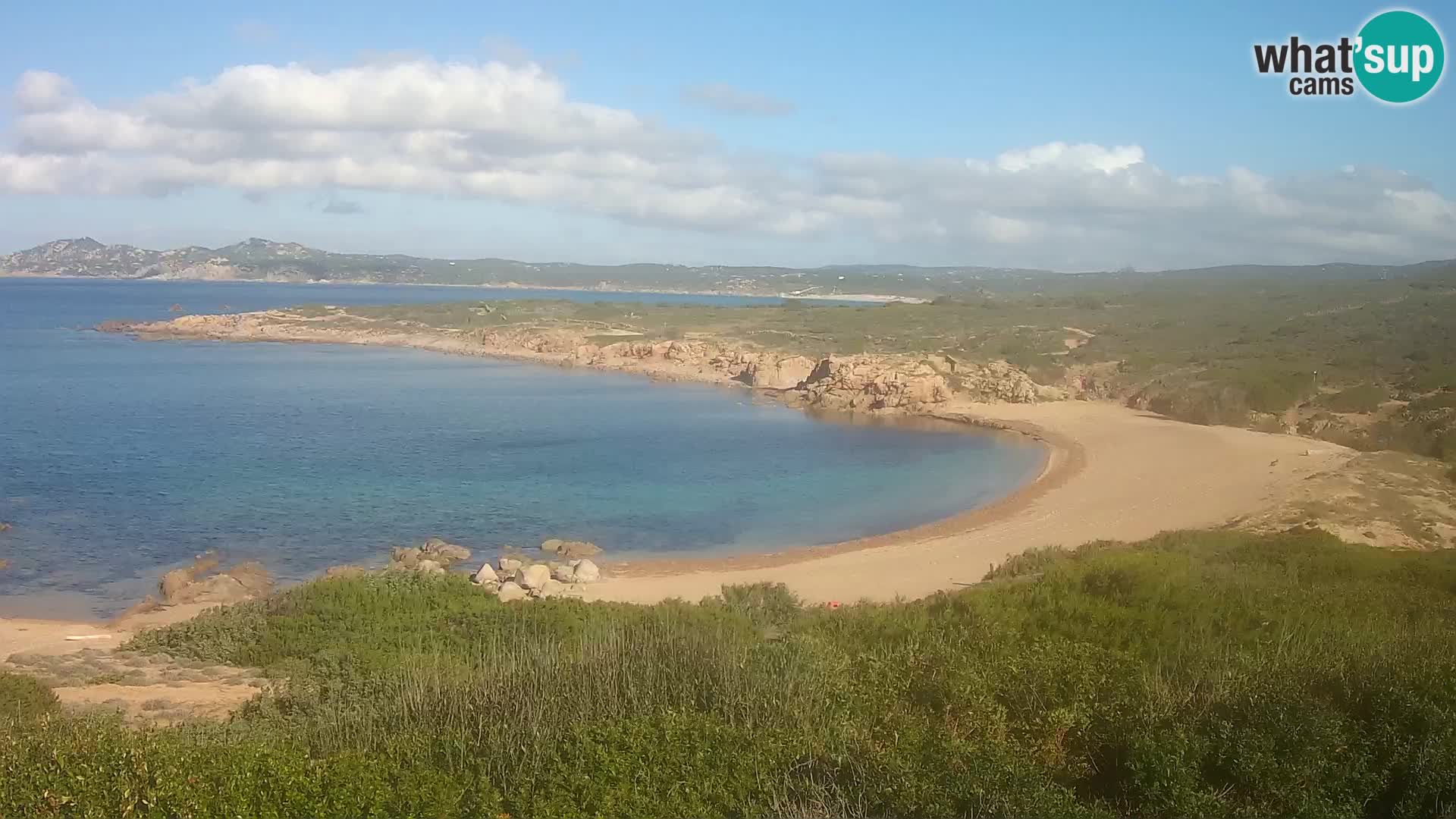 Spletna kamera v živo Plaža Cala Pischina – Aglientu – Sardinija