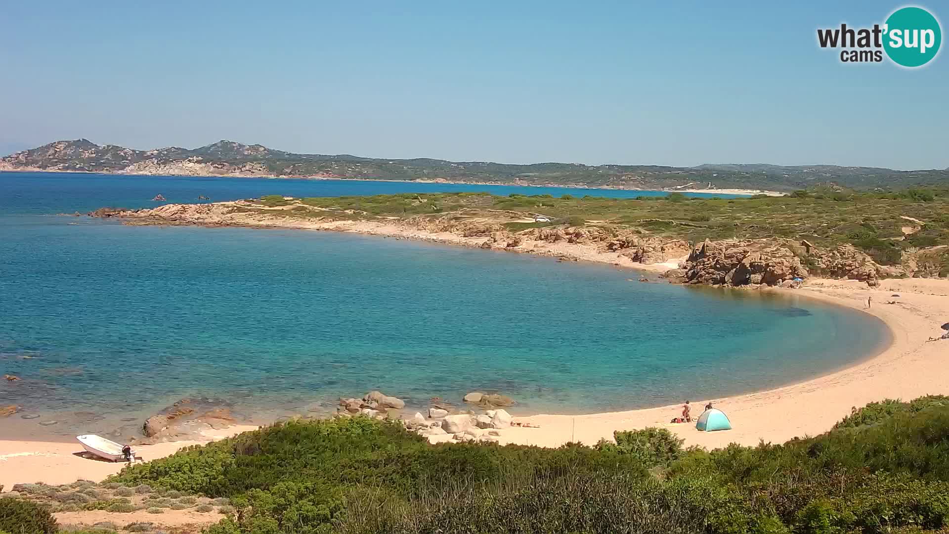 Spletna kamera v živo Plaža Cala Pischina – Aglientu – Sardinija