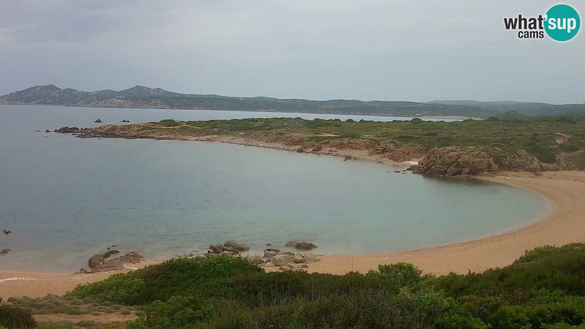 Web kamera uživo Cala Pischina plaža – Aglientu – Sardinija