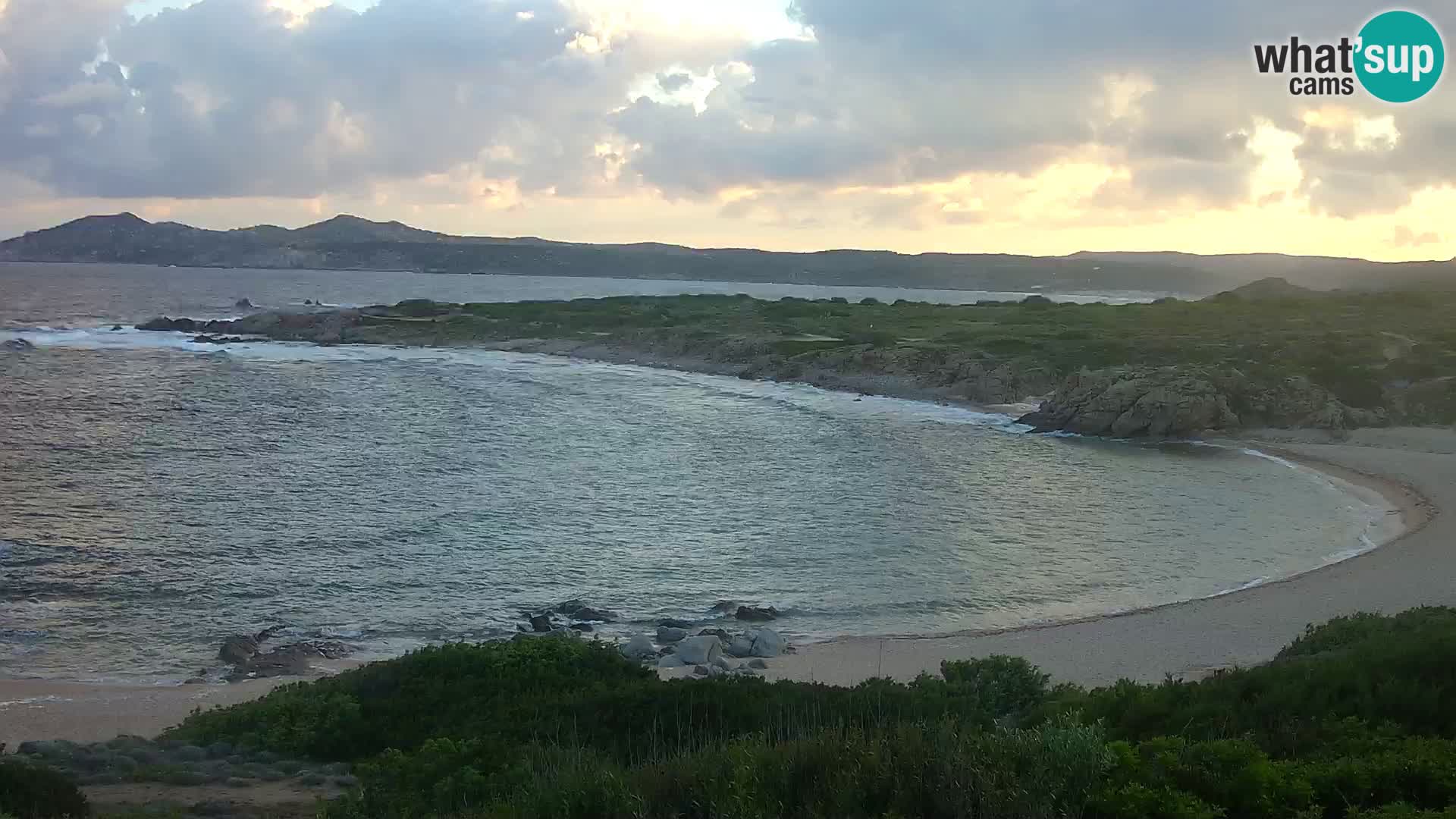 Live webcam Cala Pischina beach – Aglientu – Sardinia