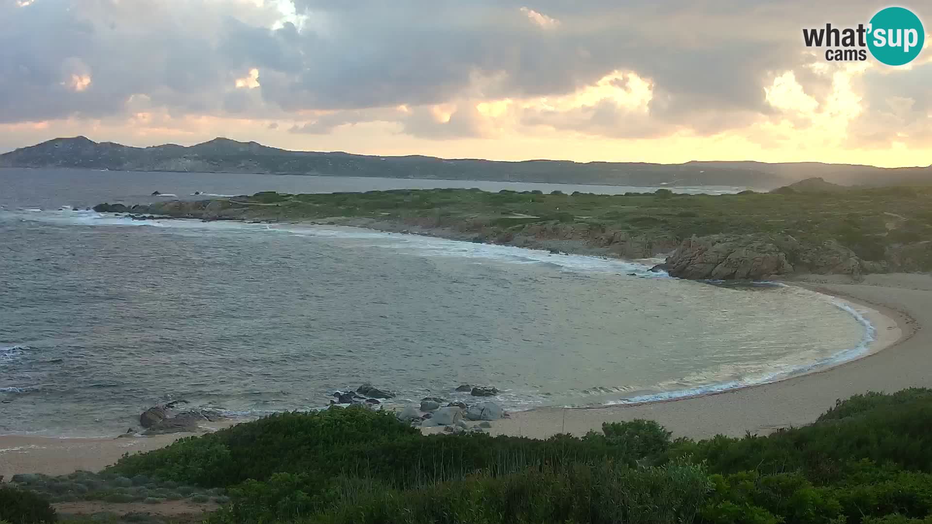 Live webcam Cala Pischina beach – Aglientu – Sardinia