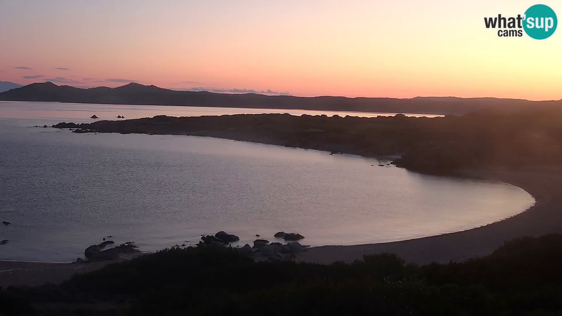 Web kamera uživo Cala Pischina plaža – Aglientu – Sardinija