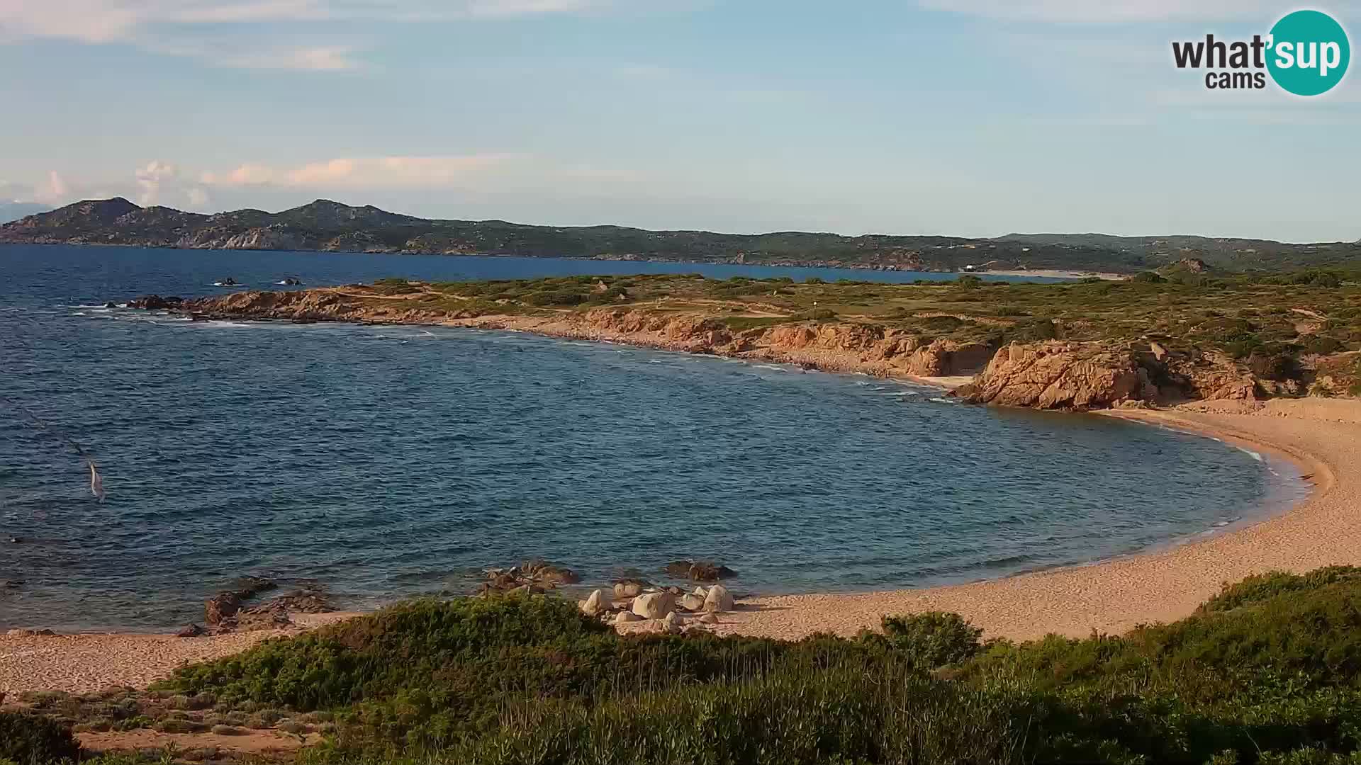 Web kamera uživo Cala Pischina plaža – Aglientu – Sardinija