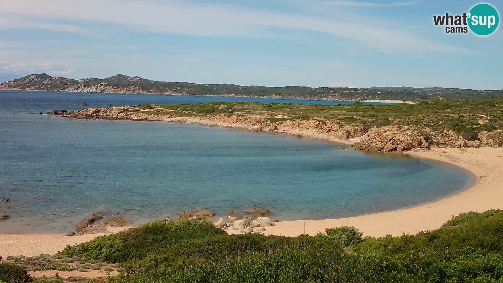 Spletna kamera v živo Plaža Cala Pischina – Aglientu – Sardinija