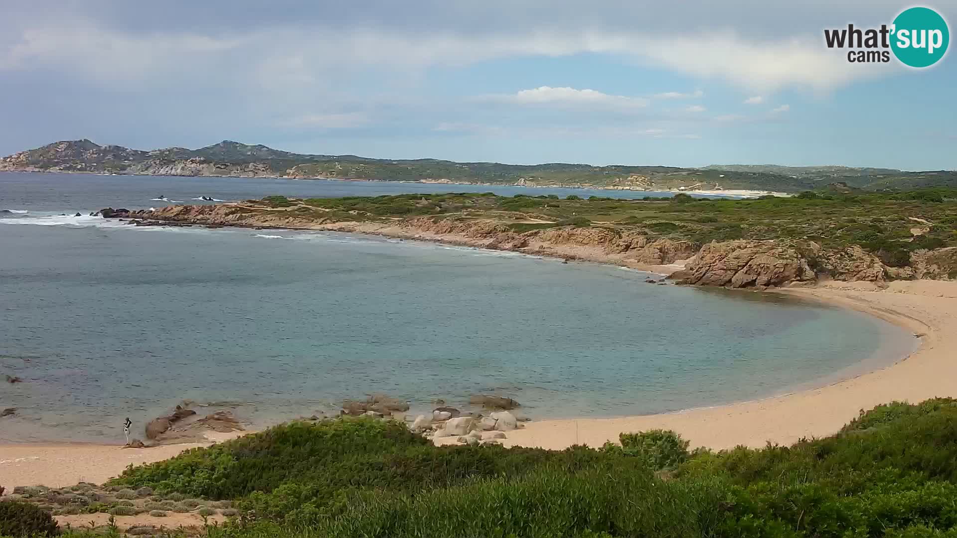 Spletna kamera v živo Plaža Cala Pischina – Aglientu – Sardinija