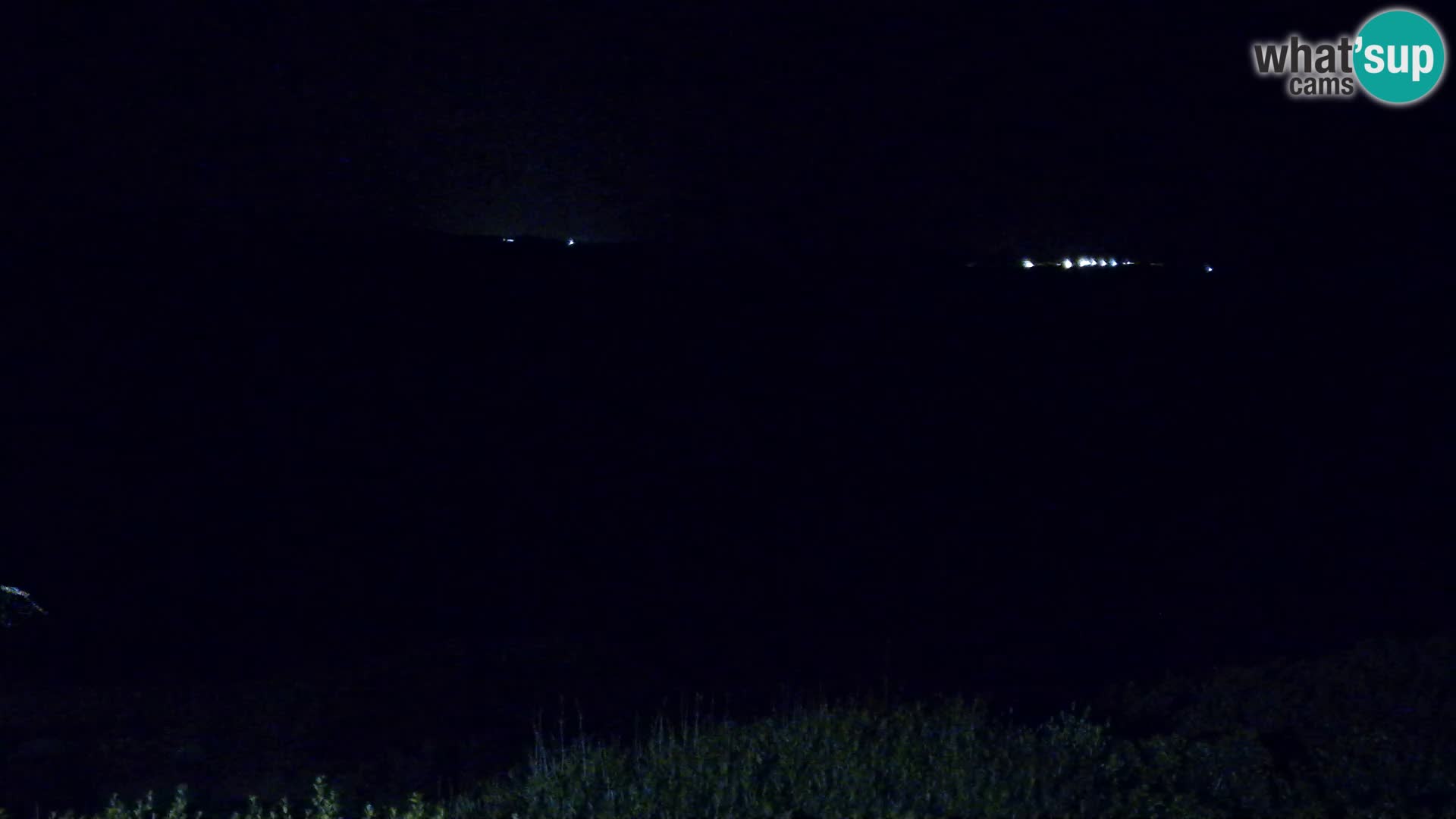 Spletna kamera v živo Plaža Cala Pischina – Aglientu – Sardinija