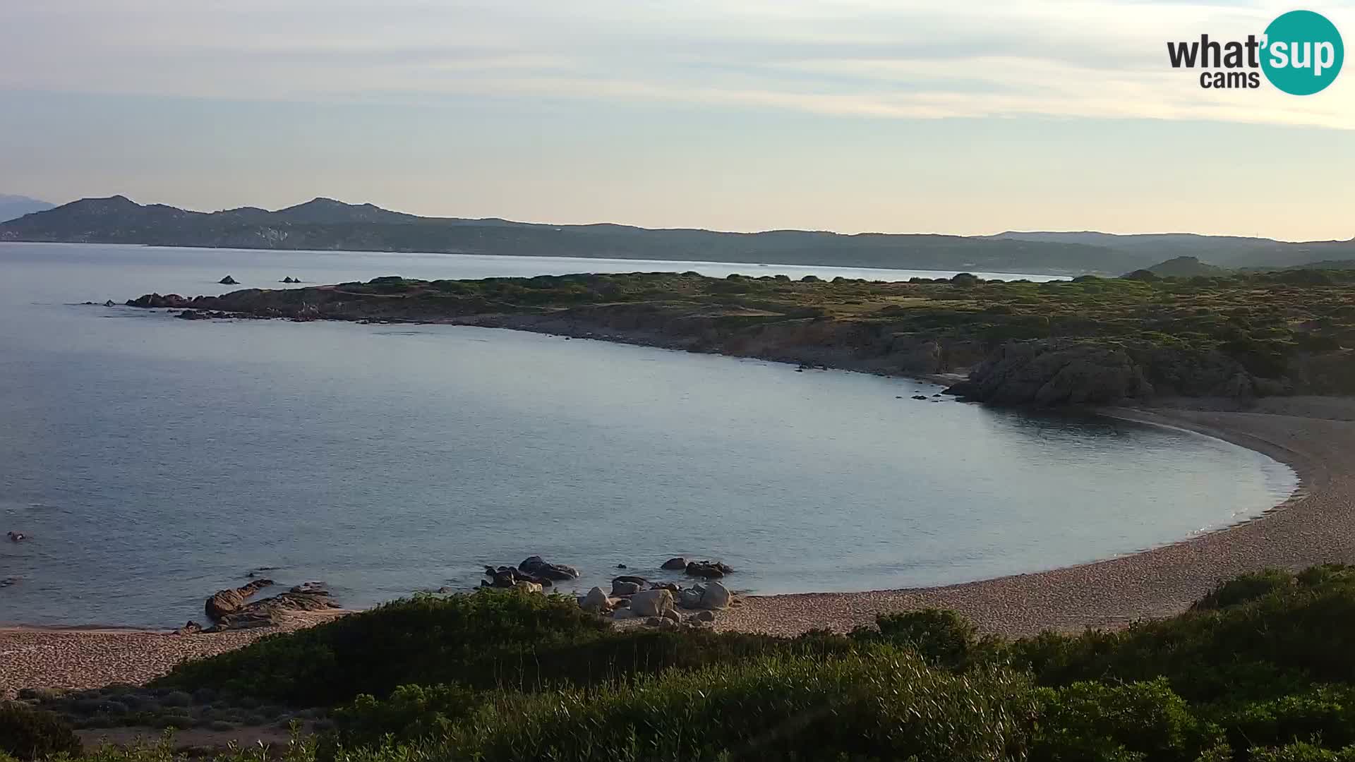 Web kamera uživo Cala Pischina plaža – Aglientu – Sardinija