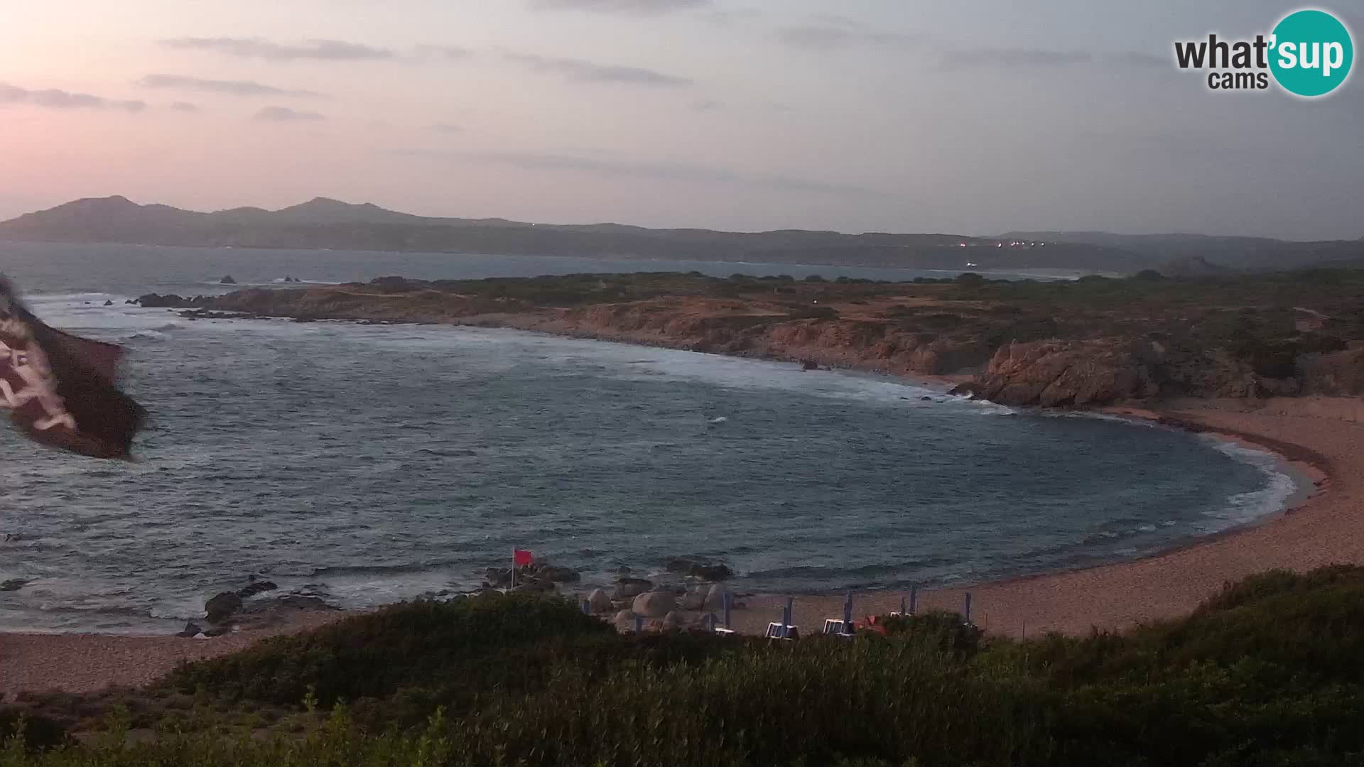 Web kamera uživo Cala Pischina plaža – Aglientu – Sardinija