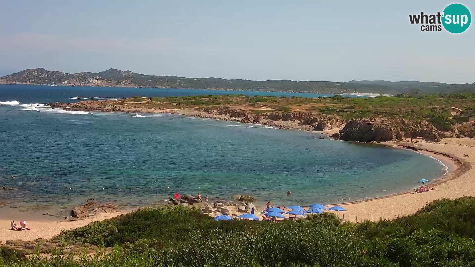 Spletna kamera v živo Plaža Cala Pischina – Aglientu – Sardinija