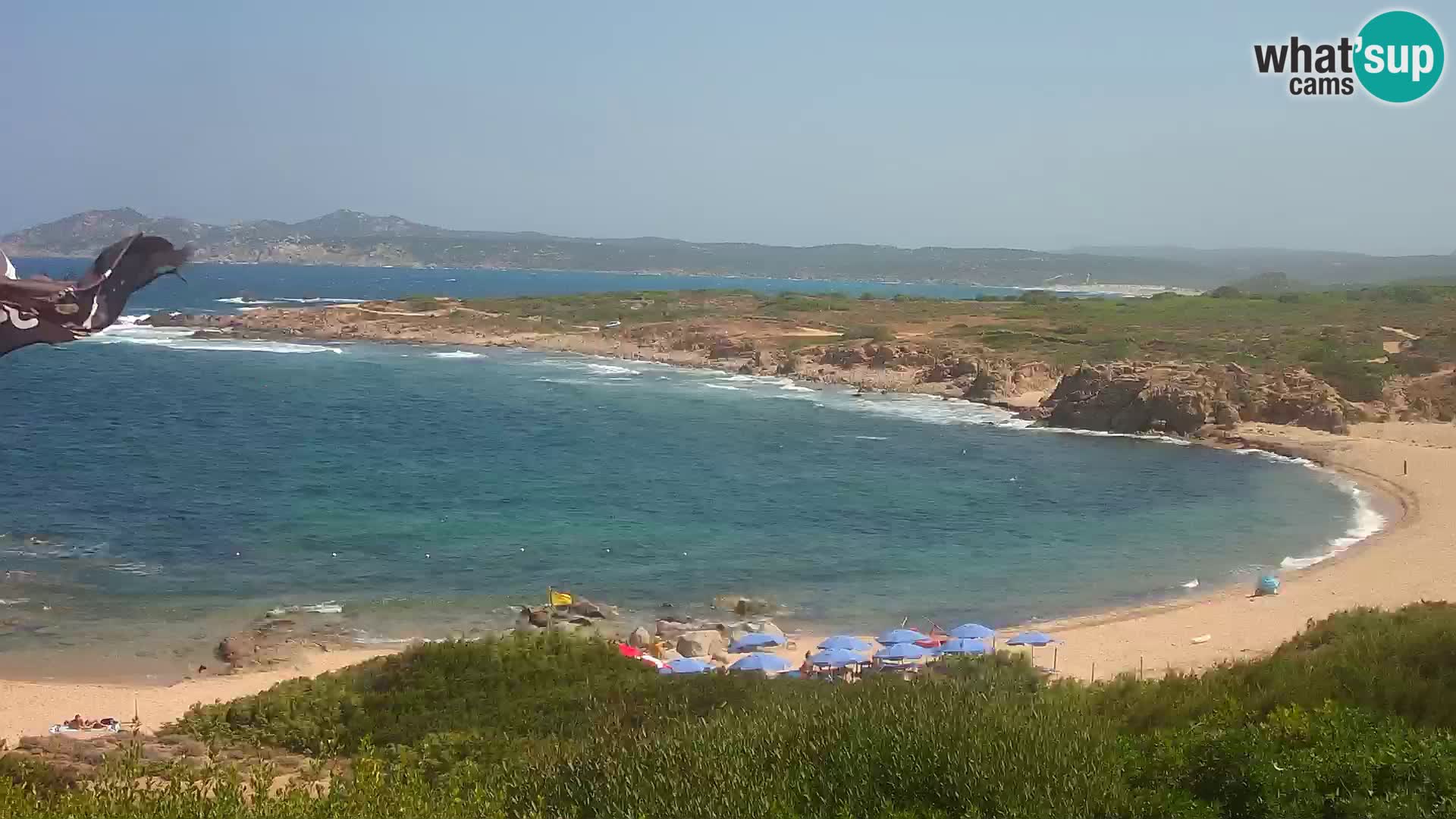 Spletna kamera v živo Plaža Cala Pischina – Aglientu – Sardinija