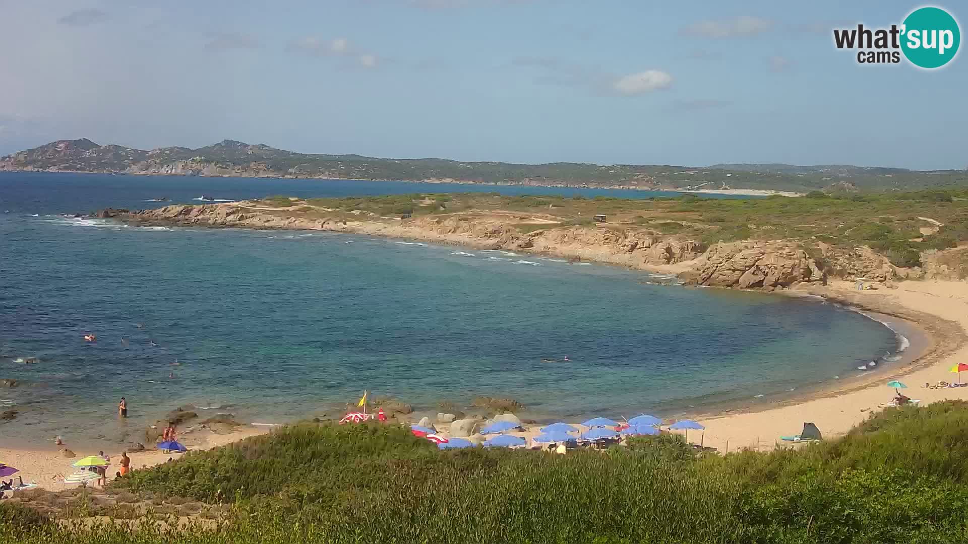 Spletna kamera v živo Plaža Cala Pischina – Aglientu – Sardinija
