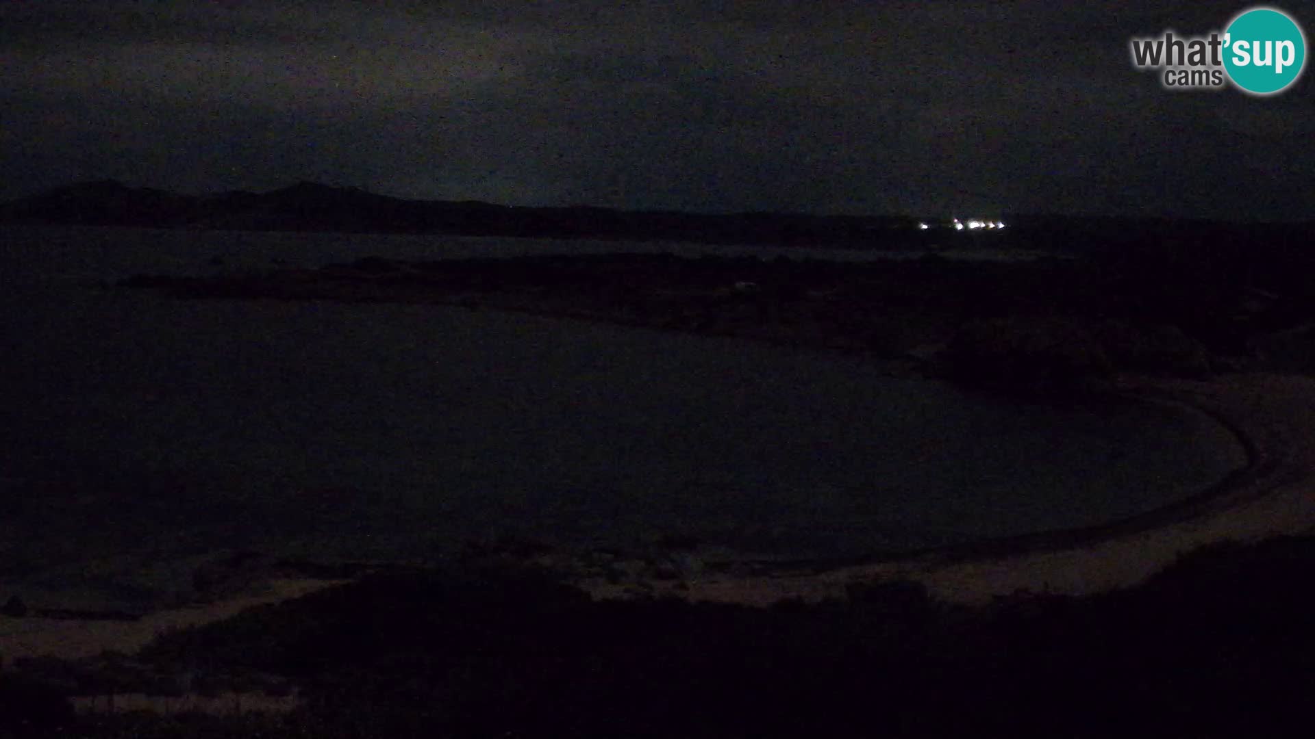 Spletna kamera v živo Plaža Cala Pischina – Aglientu – Sardinija