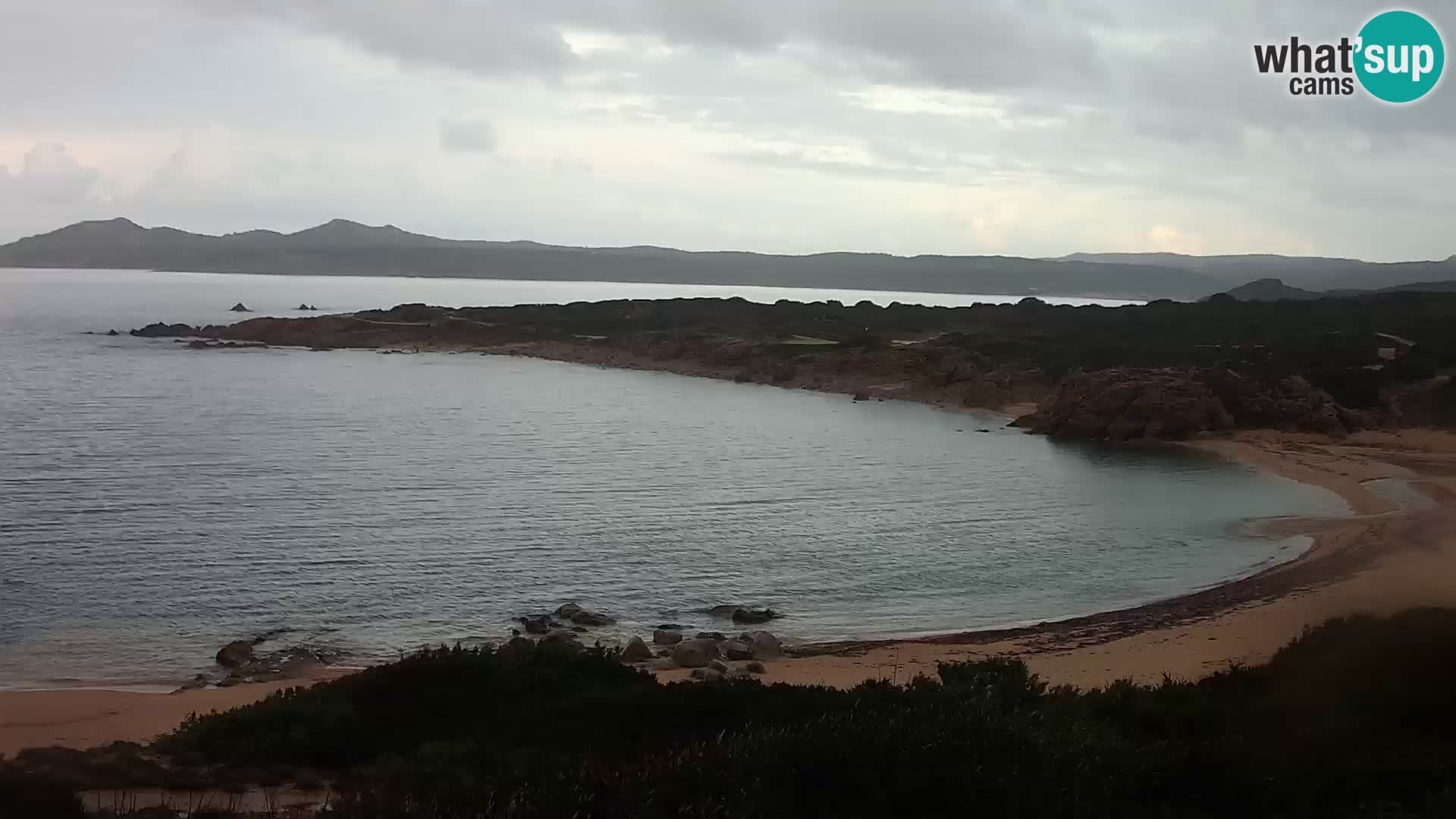 Live webcam Cala Pischina beach – Aglientu – Sardinia