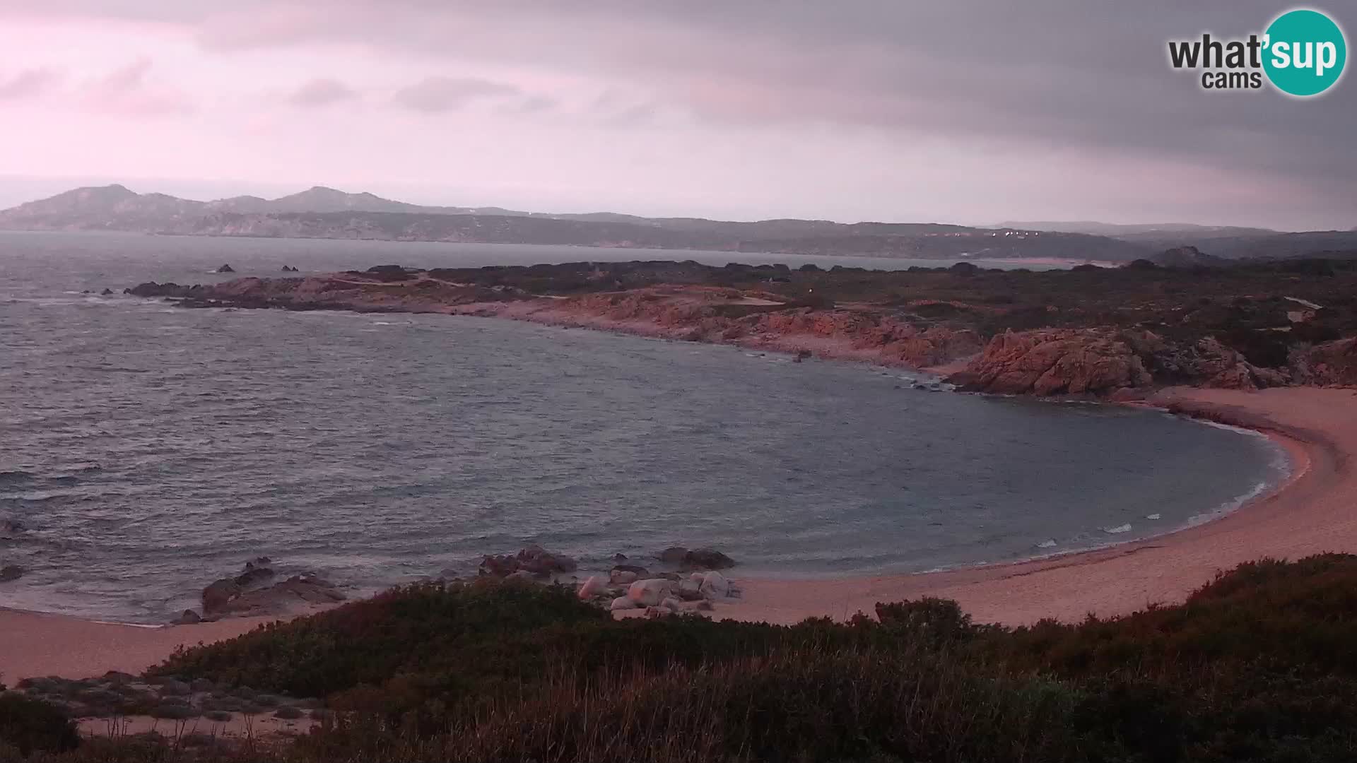Web kamera uživo Cala Pischina plaža – Aglientu – Sardinija