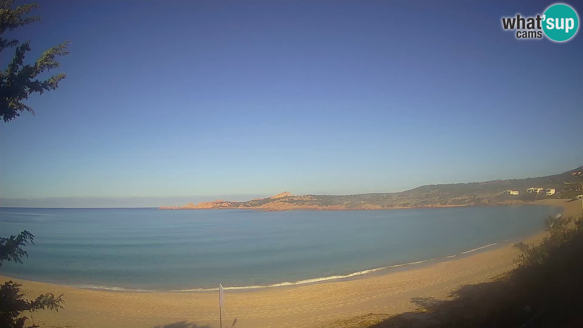 Spletna kamera La Marinedda – Isola Rossa – Agultu – Sardinija – Italija