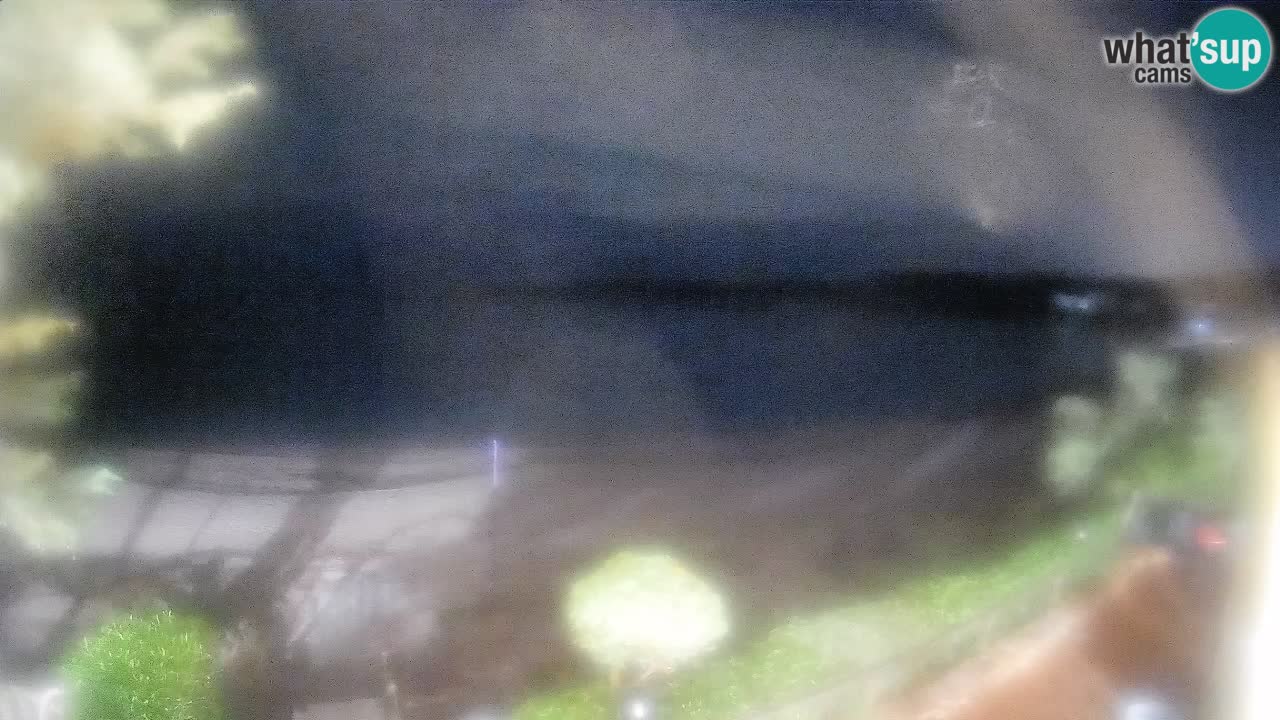 Spletna kamera La Marinedda – Isola Rossa – Agultu – Sardinija – Italija