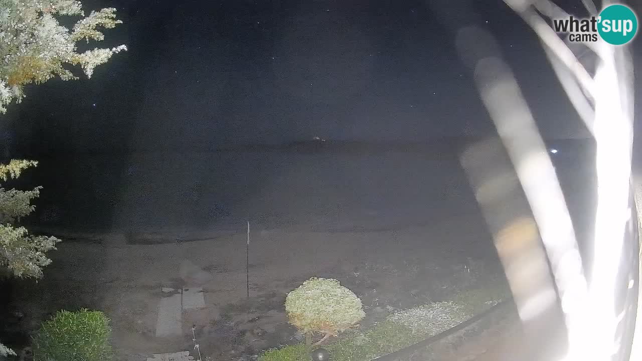 Spletna kamera La Marinedda – Isola Rossa – Agultu – Sardinija – Italija