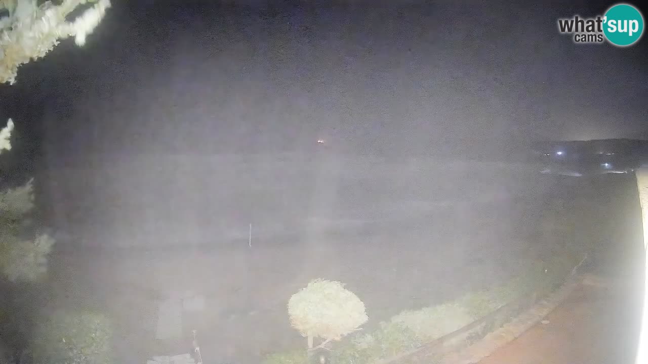 Spletna kamera La Marinedda – Isola Rossa – Agultu – Sardinija – Italija