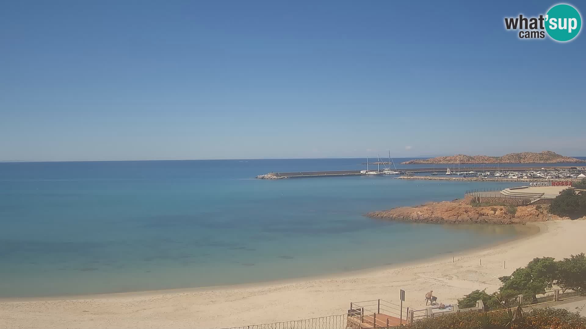 Beach Isola Rossa Webcam – Live View of Sardegna’s Stunning Shoreline