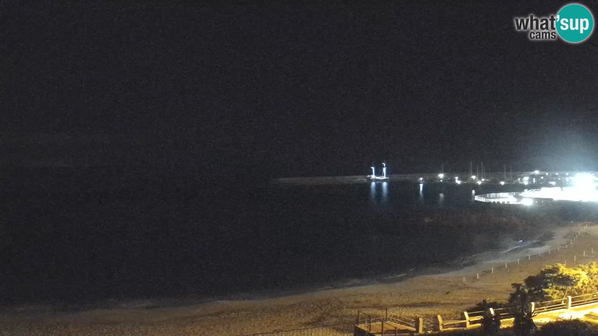Beach Isola Rossa Webcam – Live View of Sardegna’s Stunning Shoreline